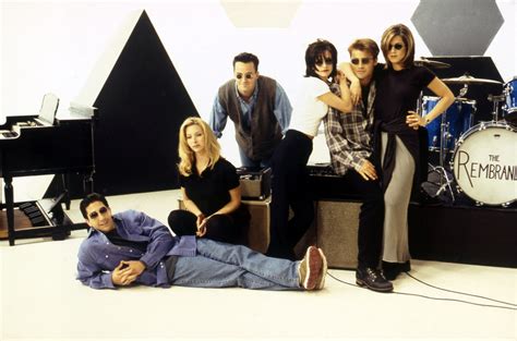 What casts looked like at the beginning and the end of popular sitcoms