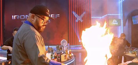 Iron Chef ร้อนระอุ!!ครบรส..ดุเด็ดเผ็ดมันส์ “เชฟอ๊อฟ”ปะทะ“เชฟเบ็น”เปิด ...