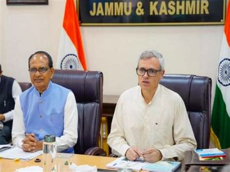 Union Minister Shivraj Singh Chouhan reviews agriculture and rural ...