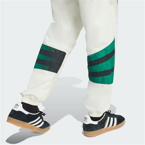 adidas SANTIAGO TRACK PANTS - White | adidas India