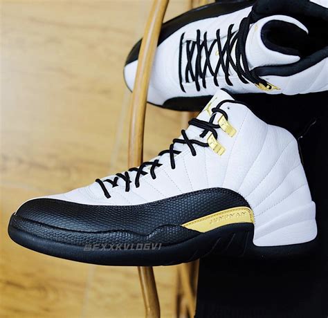Jordan 12 Black White