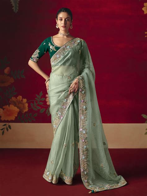 Buy the Latest Women Saree Collection Online | Suvidha Fashion