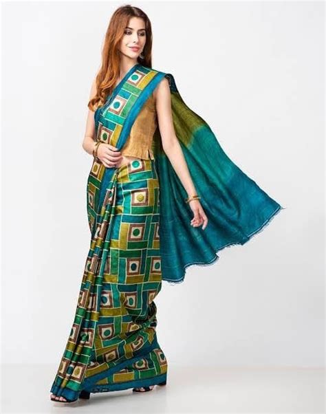 Green Hand Painted Pure Silk Mark Certified Bishnupuri Silk Sarees ...