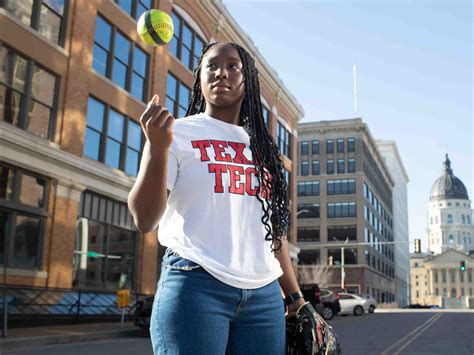 NiJaree Canady makes history as the first million dollar college ...