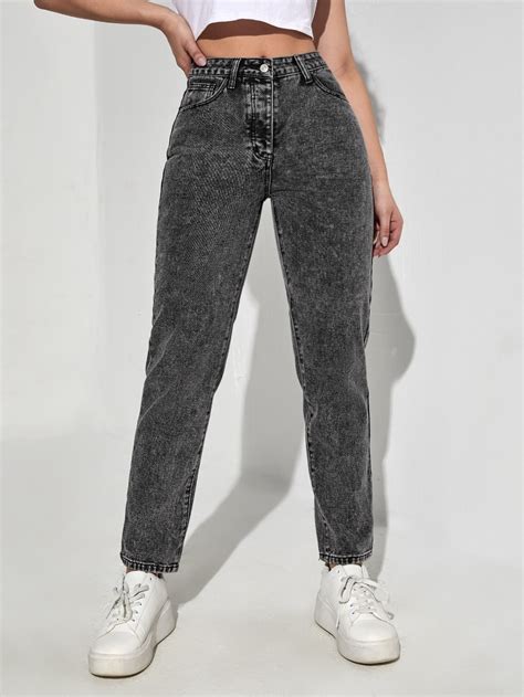 Slant Pocket Jeans | Grey jeans outfit, Dark jeans women, Casual day ...