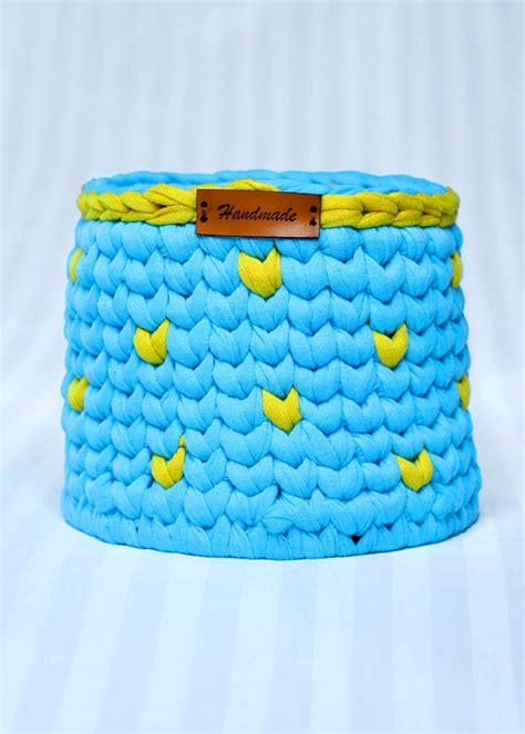 Get Blue Yellow Crochet Planter at ₹ 1000 | LBB Shop