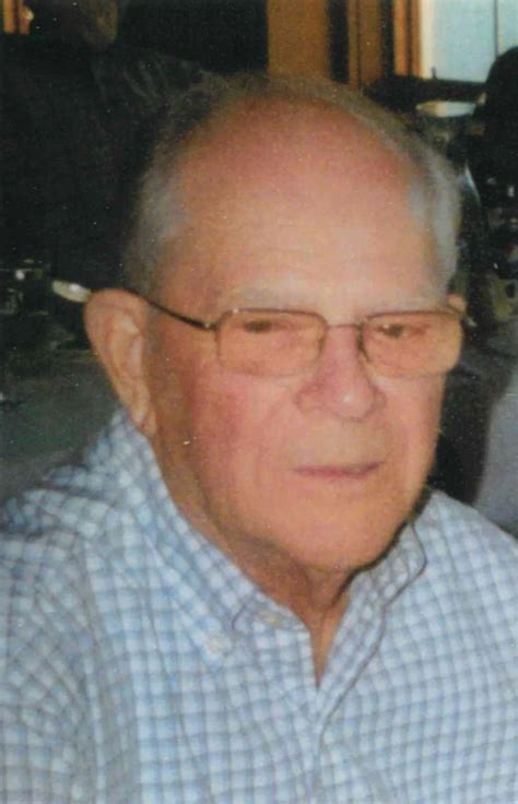 Obituaries | Piasecki Funeral Home