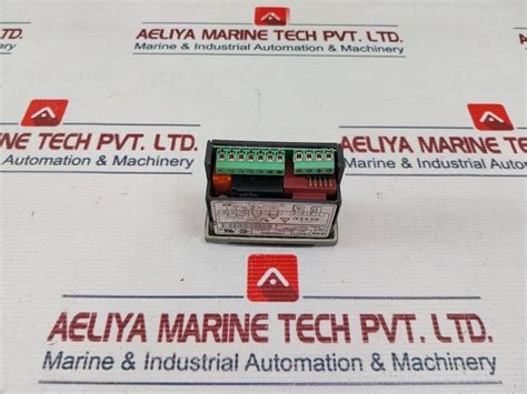 Dixell Xr03Cx-5N0C1 Digital Thermostat Controller – Aeliya Marine