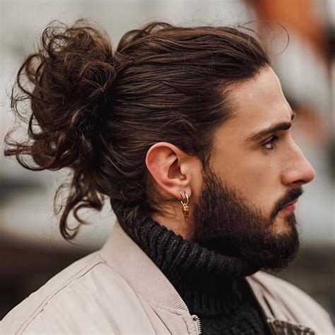 Open Ended Curly Back Man Bun - Is this what classic French style looks ...