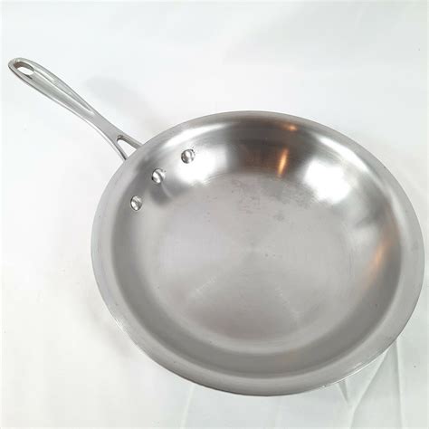 Calphalon stainless steel 8 inch omelette skillet frying pan 1388 – Artofit