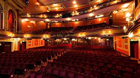 Phoenix Theatre London Seat Guide And Chart Phoenix Theater Seating ...