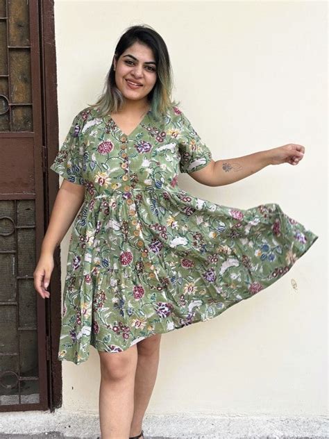 Mrinali Hand Block Printed Knee Length Tiered Button Down Dress – Kasaa ...