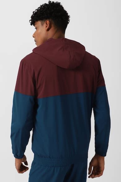 Reebok India Official | Reebok Men Tracktop Online at reebok.abfrl.in ...