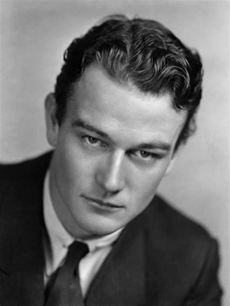20 Photos of John Wayne When He Was Young