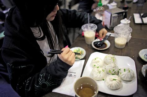 Hungry City: Kung Fu Little Steamed Buns Ramen in Hell’s Kitchen - The ...