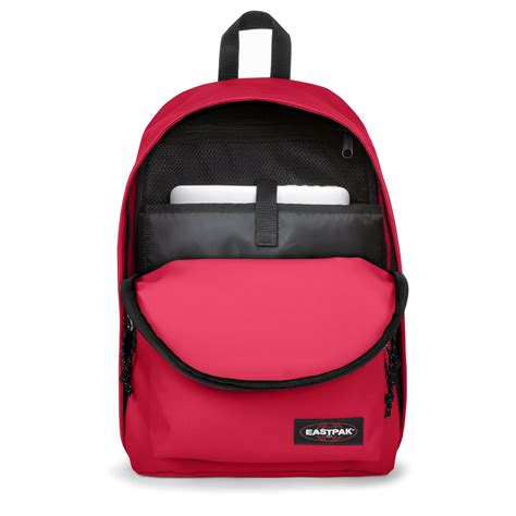 OUT OF OFFICE Terra Red | Outlet | Eastpak FR