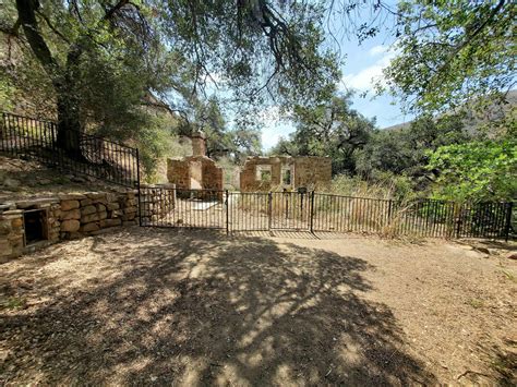 Solstice Canyon Loop Trail - Trails Near Me