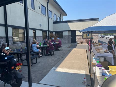 Bend Surgery Center | Celebrating Our Heroes: Thankful Thursdays