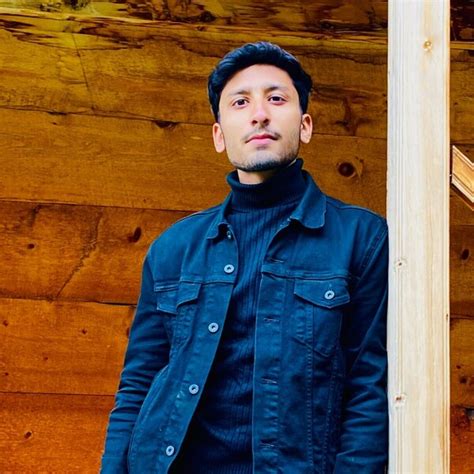 Hanzla - Biology teacher - ₹1320/h