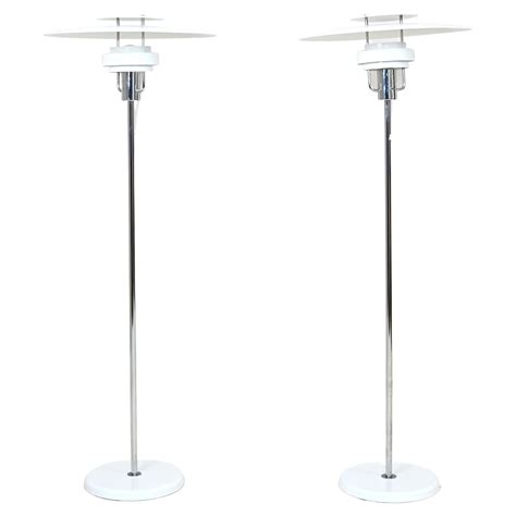 Pair of Vintage Rembrandt Bridge Lamps at 1stDibs | rembrandt torchiere ...