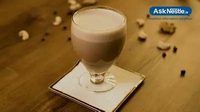 Chickoo Banana Milkshake With Sugar Recipe | AskNestlé