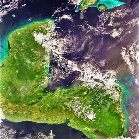 ESA - Earth from Space: The Yucatan Peninsula and Central America