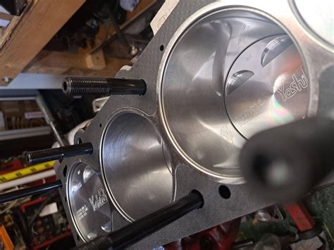 Line Bore Engine Block 的图像结果