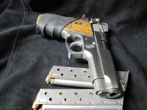 Gunlistings.org - Pistols Smith & Wesson 639