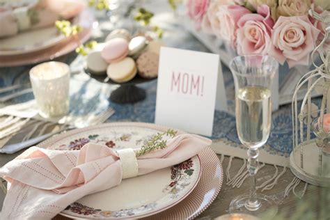 30 Amazing Mother's Day Dinner Ideas to Impress Mom