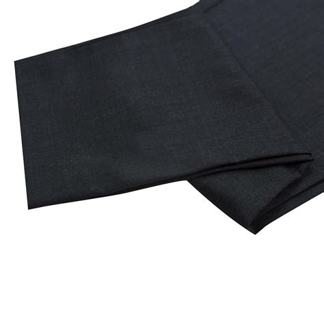 Charcoal Grey Business Suit 的图像结果