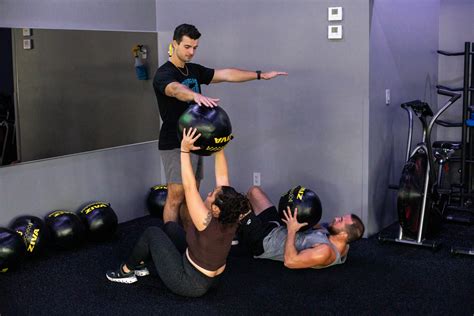 How to Weight Yourself Without a Scale: SWEAT440's Guide