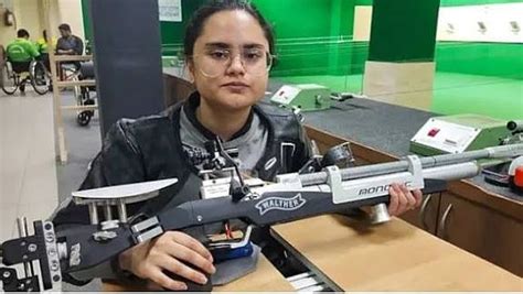 Paralympic shooter Avani Lekhara calls for help after support staff are ...