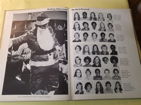 OLSEN MIDDLE SCHOOL 1975 Yearbook Annual "SAGA" | eBay