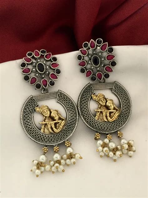 Oxyjewels Dual Tone Radha Krishna Earrings - Red Black Price in India ...