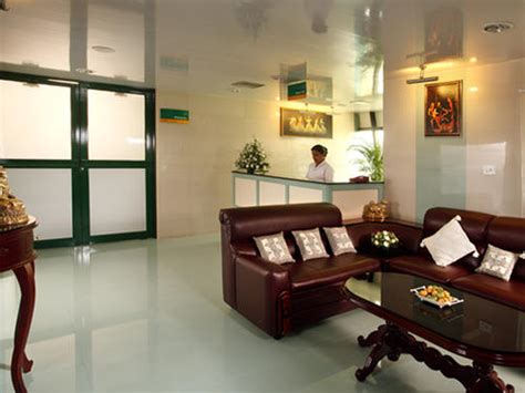 Ernakulam Medical Centre - Healing Touch Fr Whokesome Health - Cochin ...