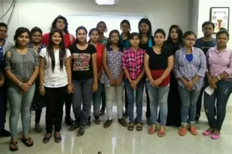 Meet Manisha Biswas, 25-Year-Old Techie Who Empowered 200 Women With ...