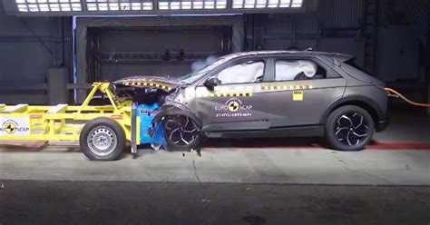Watch India-Bound Hyundai Ioniq 5 Ace NCAP Test » Car Blog India