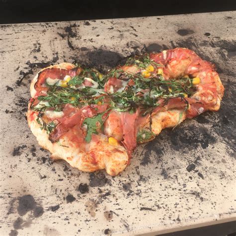 selbstgemachte Pizza vom Grill - privates Rezept-Tagebuch