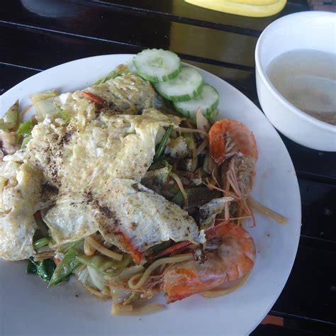 MYA KAN THAR FOOD CENTRE, Hpa An - Restaurant Reviews, Phone Number ...