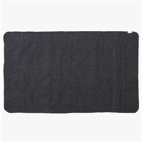 Buy Micro Fibre Tufted Rug from Home Centre at just INR 2499.0