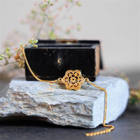 Bangles & Bracelet – Art of Thewa By Raghav Rajsoni
