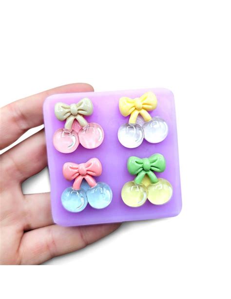 Molde de 4 cerezas con lazo 3D | Moldes Silicona | Reschimica