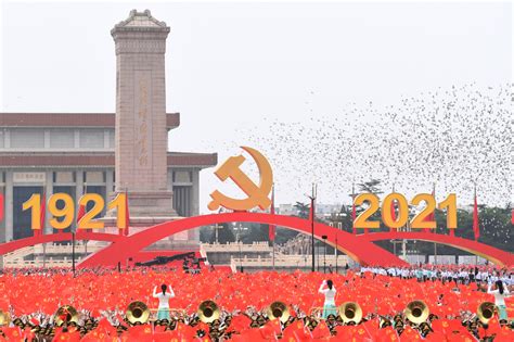 红色党建党政红心向党建党100周年宣传展板图片下载 - 觅知网