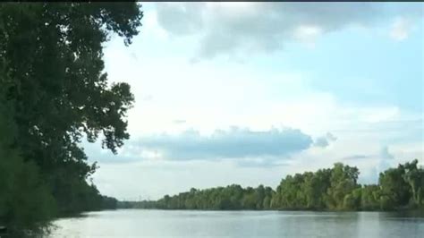 Family finds creepy surprise after Craigslist buy