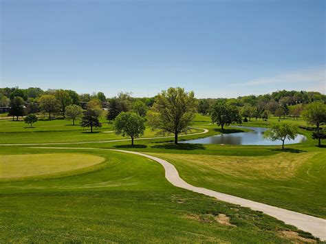 Benson Championship Golf Course – Green Fees, Yardage, Course Info