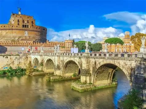 When in Rome, don't forget to do these things - Ancient wonders, local ...