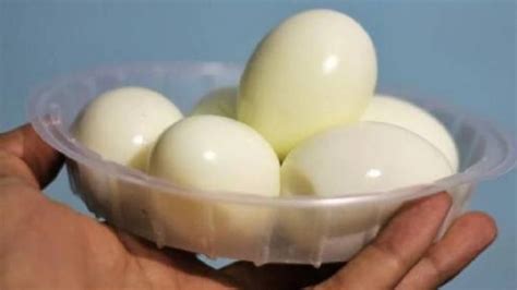 Boiled Eggs Side Effects: বেশি সেদ্ধ ডিম খাওয়া বিপজ্জনক! সপ্তাহে ক'টি ...