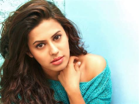 Ranya Rao smuggling scandal deepens as DRI recovers Rs 2.1 crore worth ...