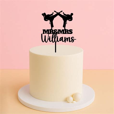 Karate Bride 的图像结果