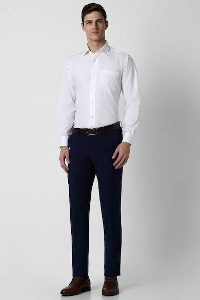 Buy Men Navy Solid Formal Trousers Online - 952148 | Peter England